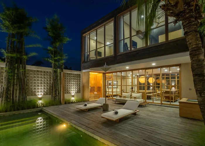 Salty Breeze Bingin Villa